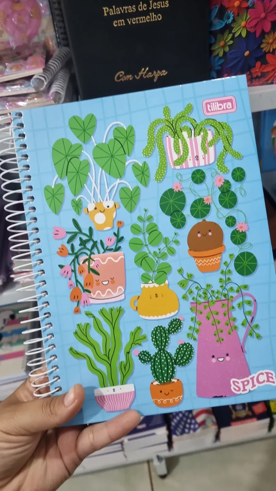Caderno espiral estampa de plantas na Papelaria Popular em Vilhena