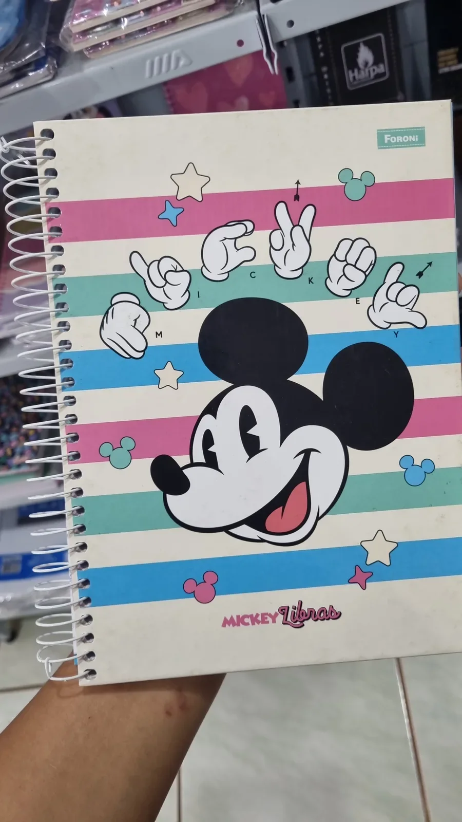 Caderno espiral mickey mouse na Papelaria Popular em Vilhena