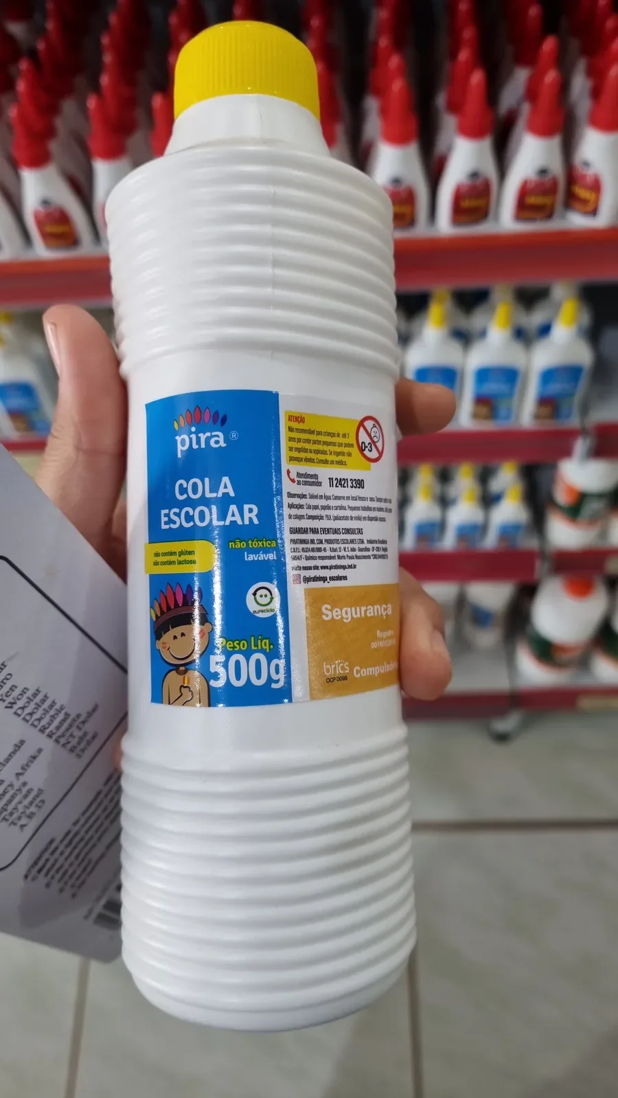 Copos plasticos descartaveis na Papelaria Popular em Vilhena